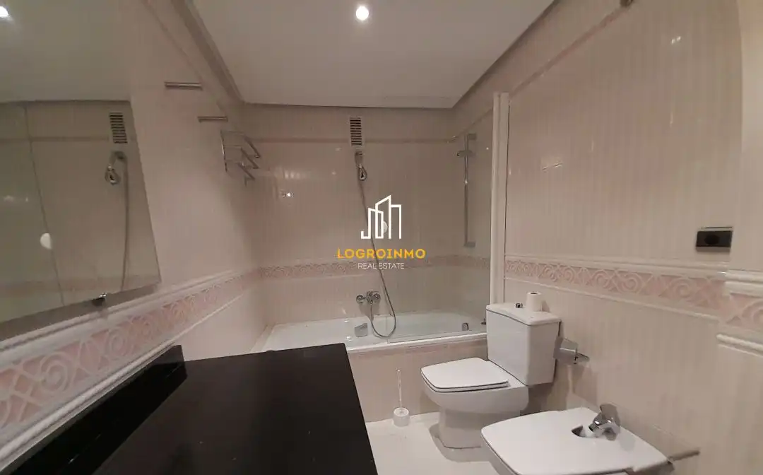 Piso con terraza en venta en Centro, imagen 20