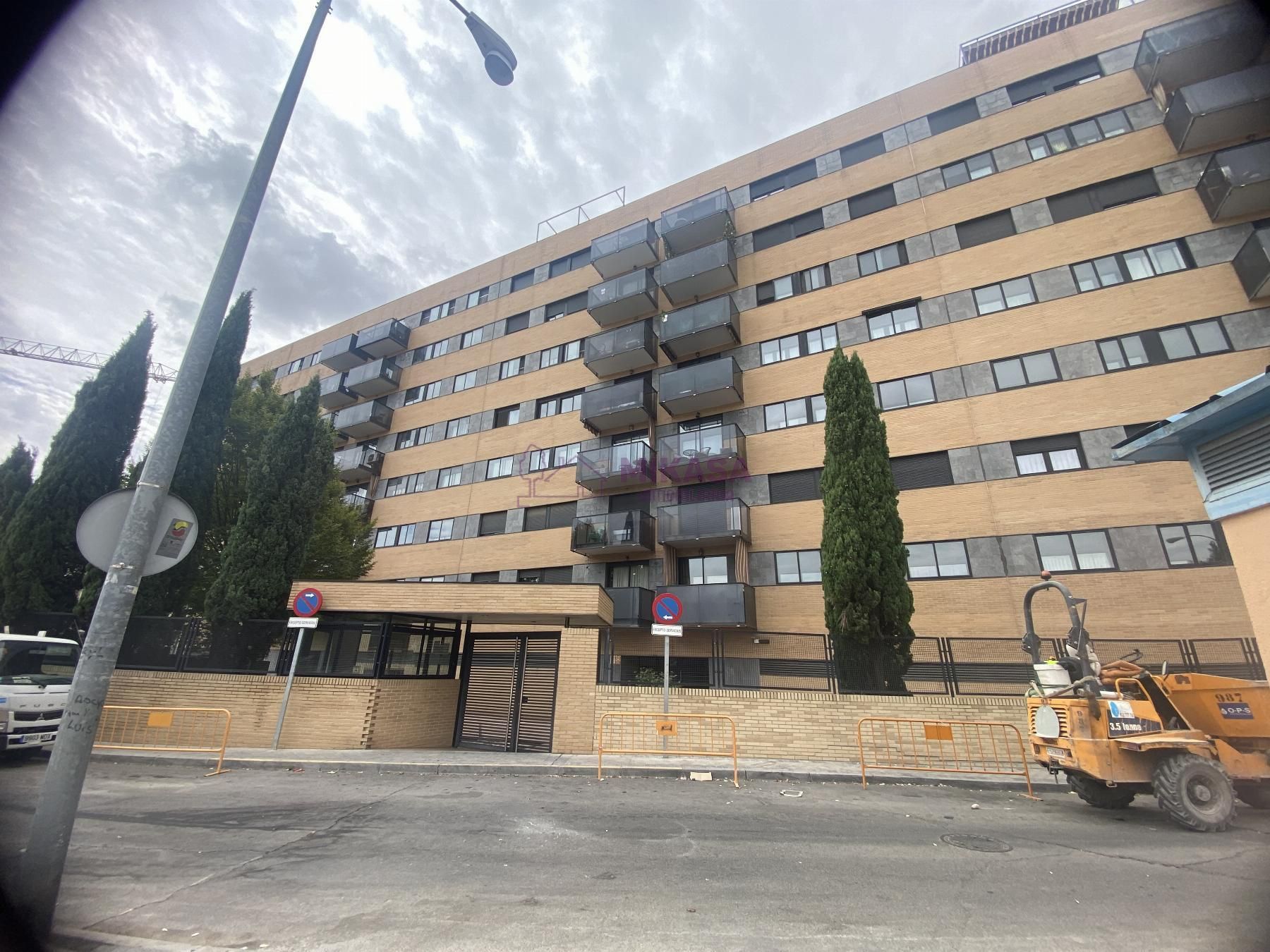 Vista exterior de Pis de lloguer en Fuenlabrada amb Aire condicionat, Calefacció i Parquet