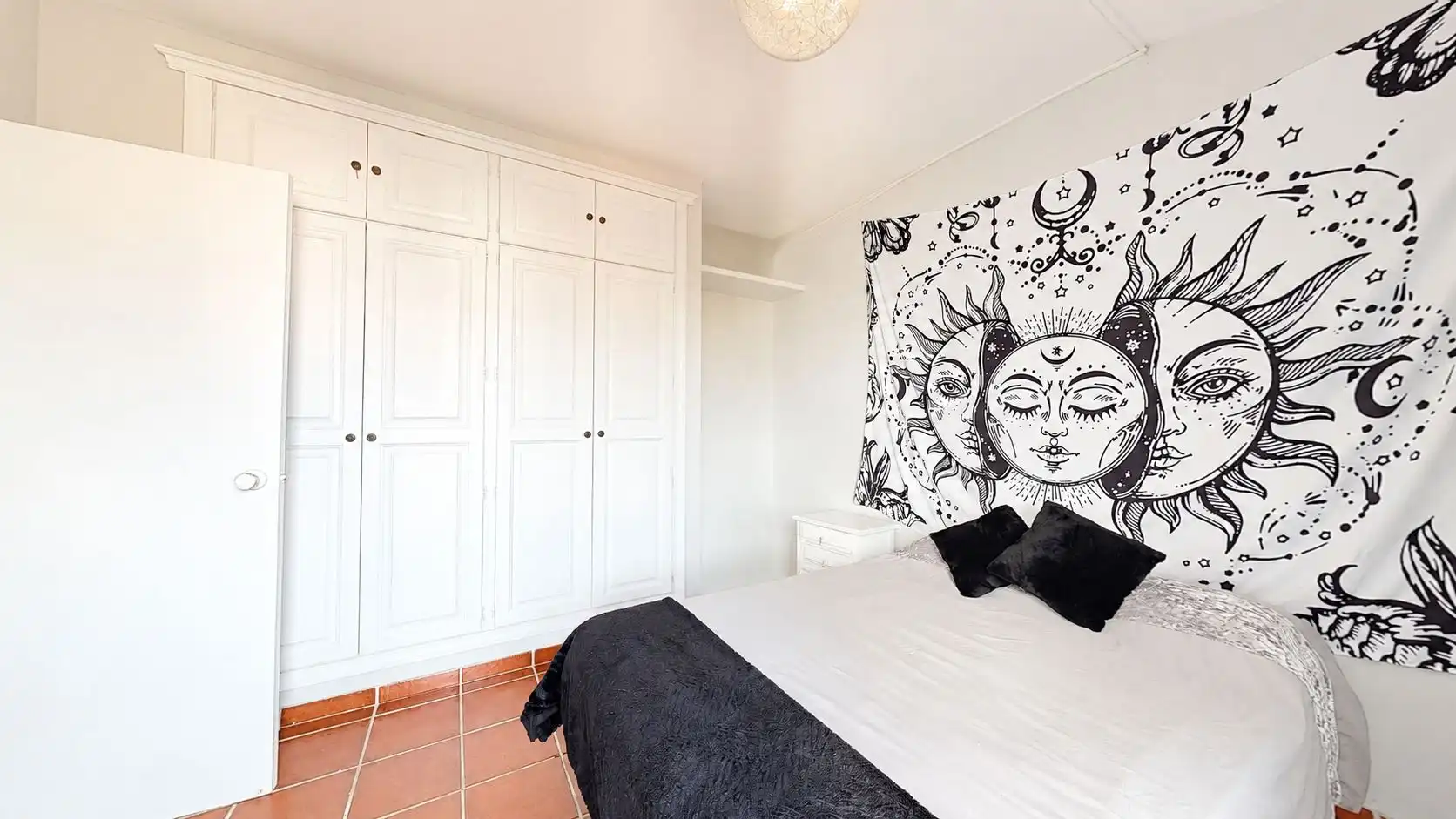 Habitación de Casa adosada en venta en Estepona con Piscina comunitaria