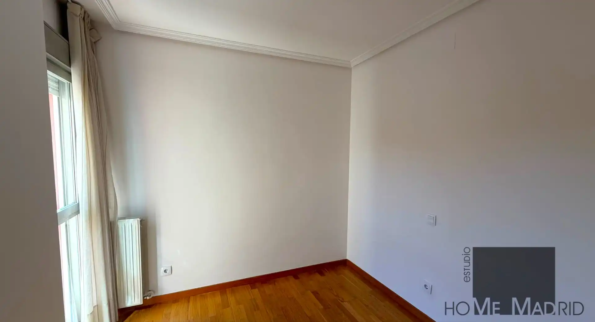 Schlafzimmer von Wohnung zur Miete in Fuencarral - El Pardo