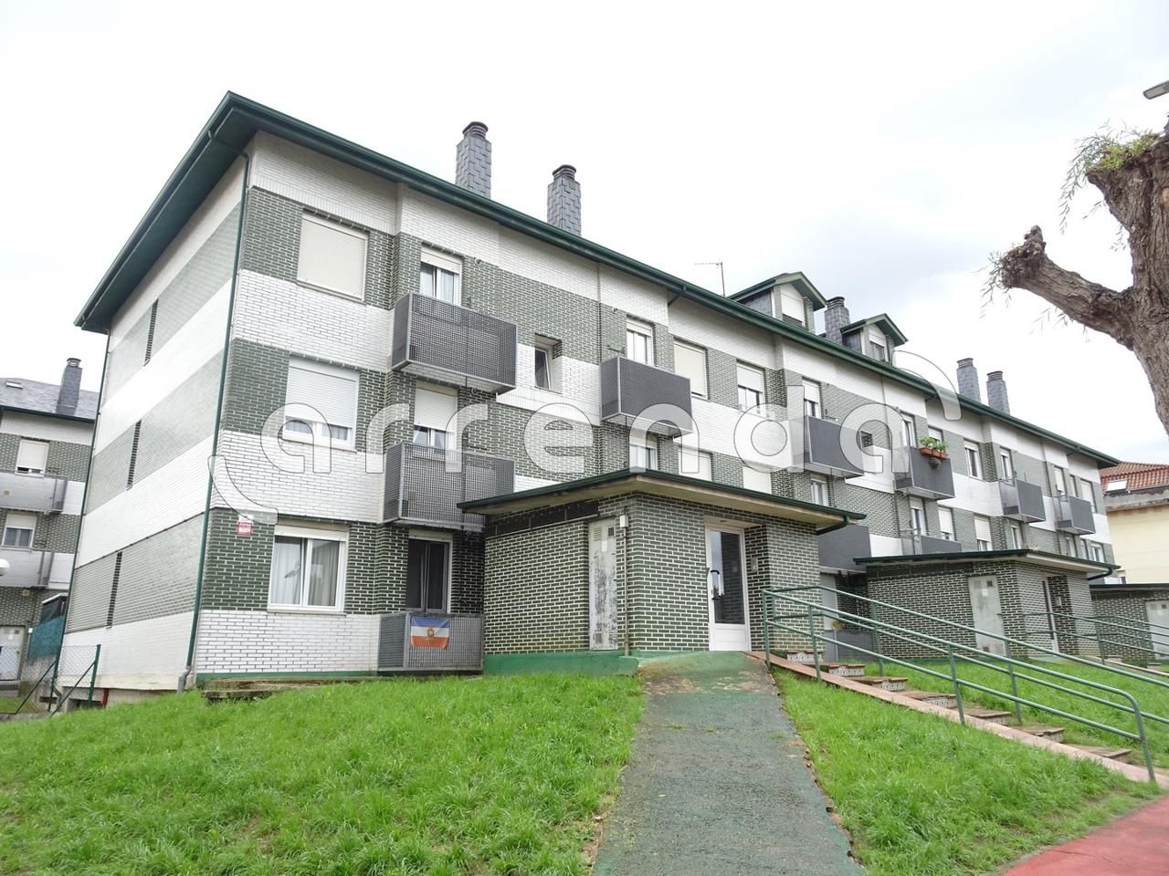 Exterior view of Flat to rent in El Astillero    with Parquet flooring, Storage room and Furnished