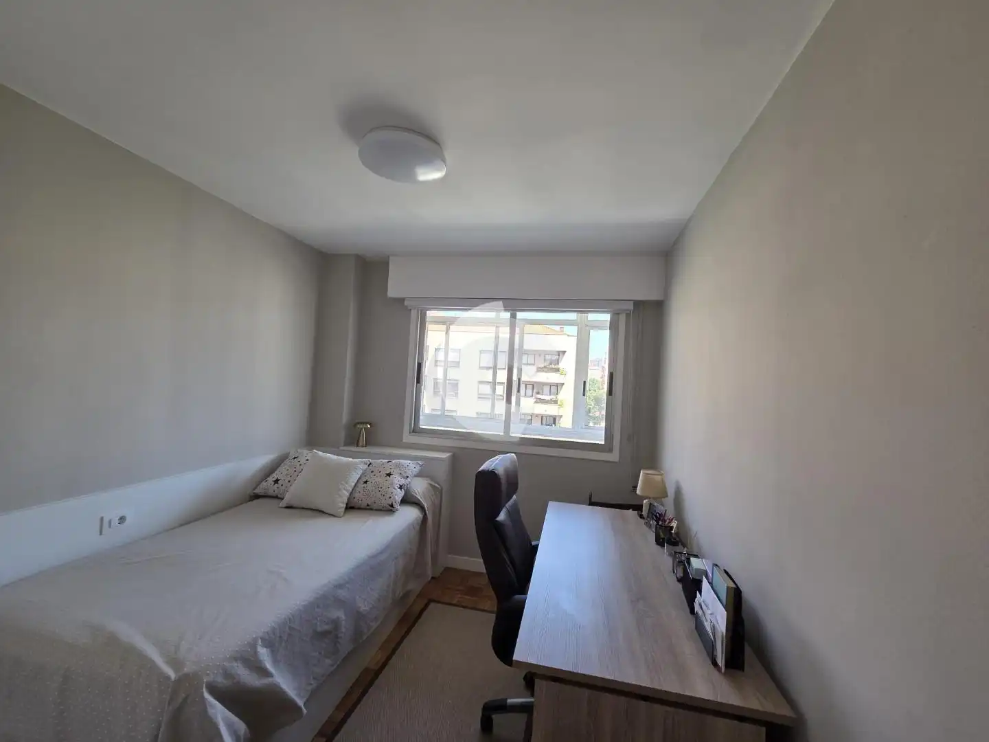 Bedroom of Flat for rent in Vigo   with Heating and Furnished