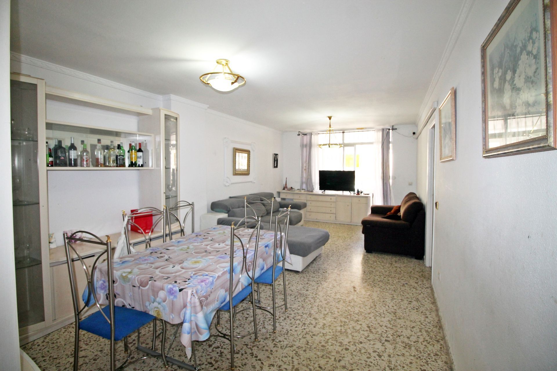 Living room of Flat for sale in Torremolinos  with Air Conditioner, Heating and Terrace