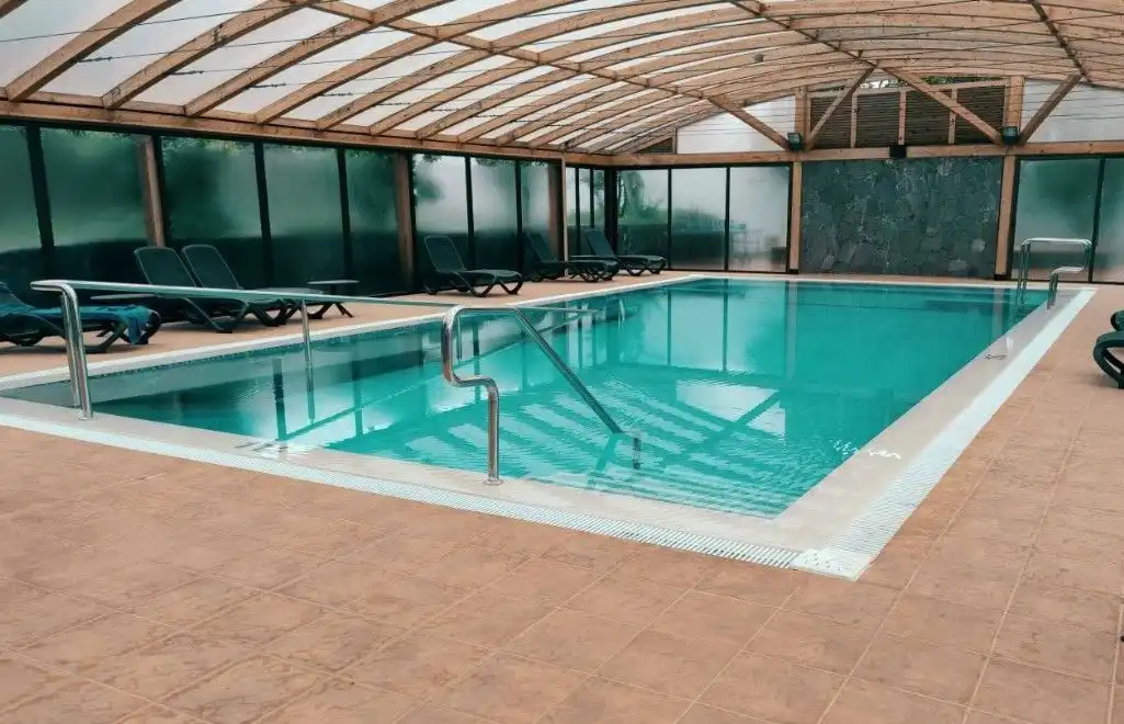 Piscina de Edificio en venta en Los Realejos