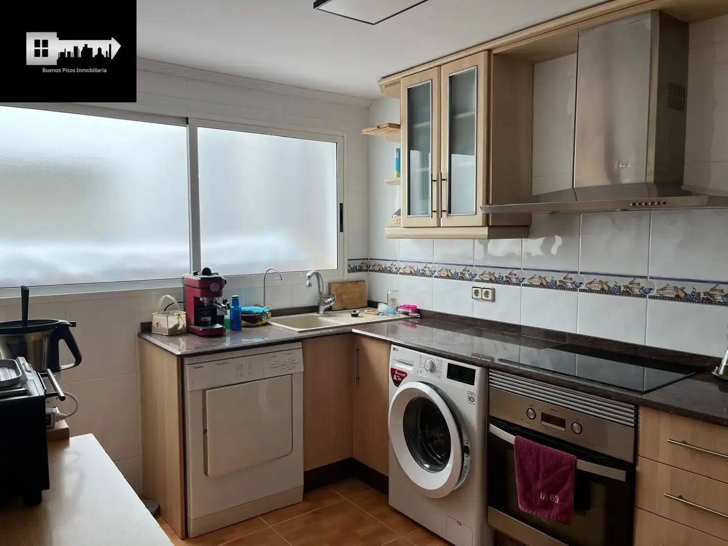 Cocina de Piso en venta en Alicante / Alacant con Aire acondicionado, Jardín privado y Parquet