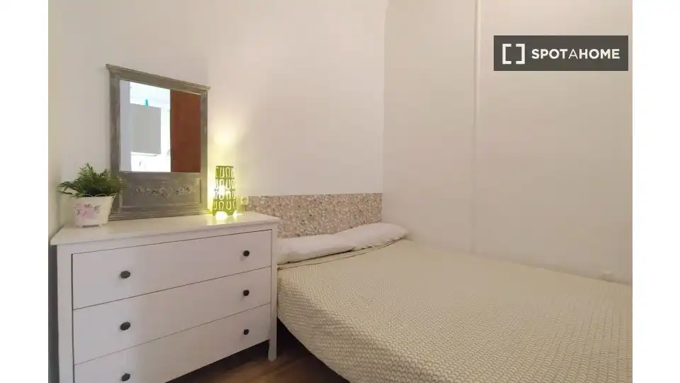 Piso con terraza en alquiler en Gràcia, imagen 12