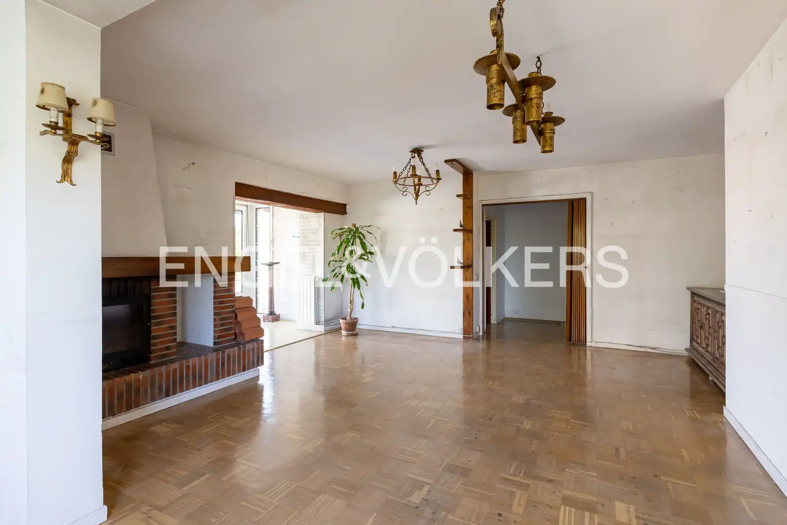 Sala d'estar de Àtic en venda en Madrid amb Calefacció, Parquet i Terrassa