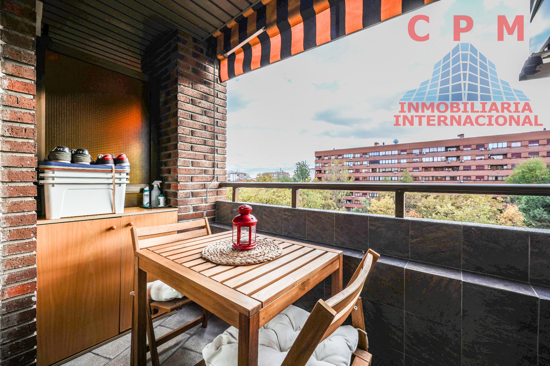 Terrace of Flat to rent in  Madrid Capital  with Air Conditioner, Heating and Parquet flooring