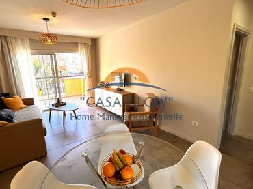 Attico con balcone in vendita a Meandro