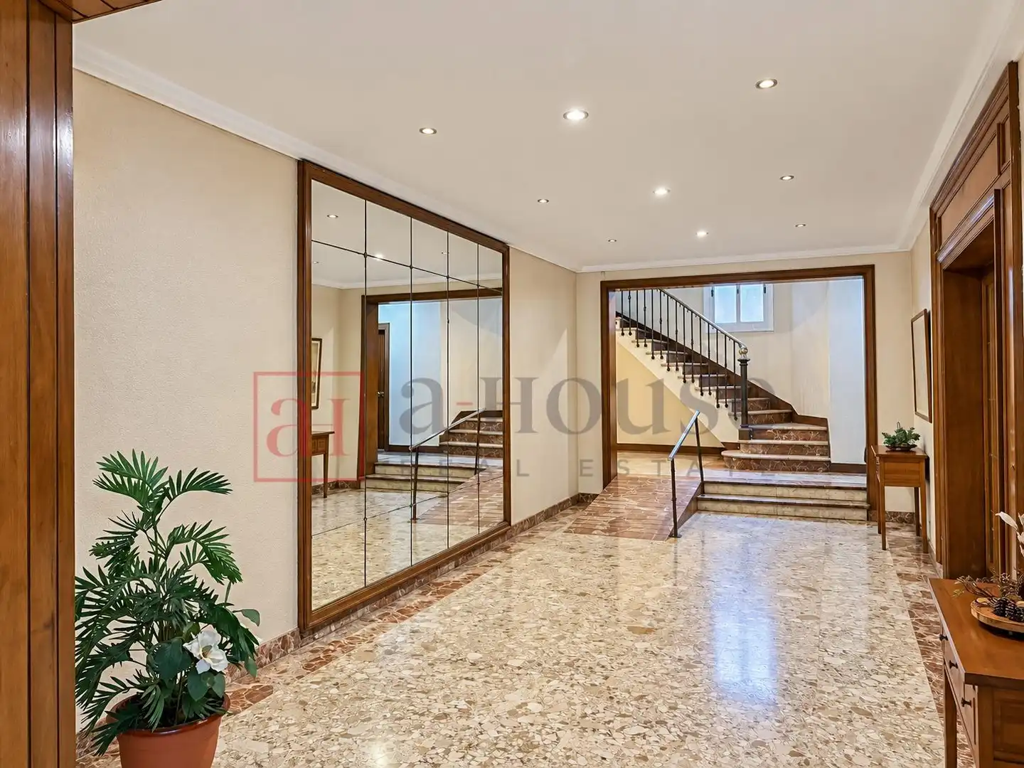 Piso con balcón en venta en Avenida de Josep Tarradellas, imagen 34