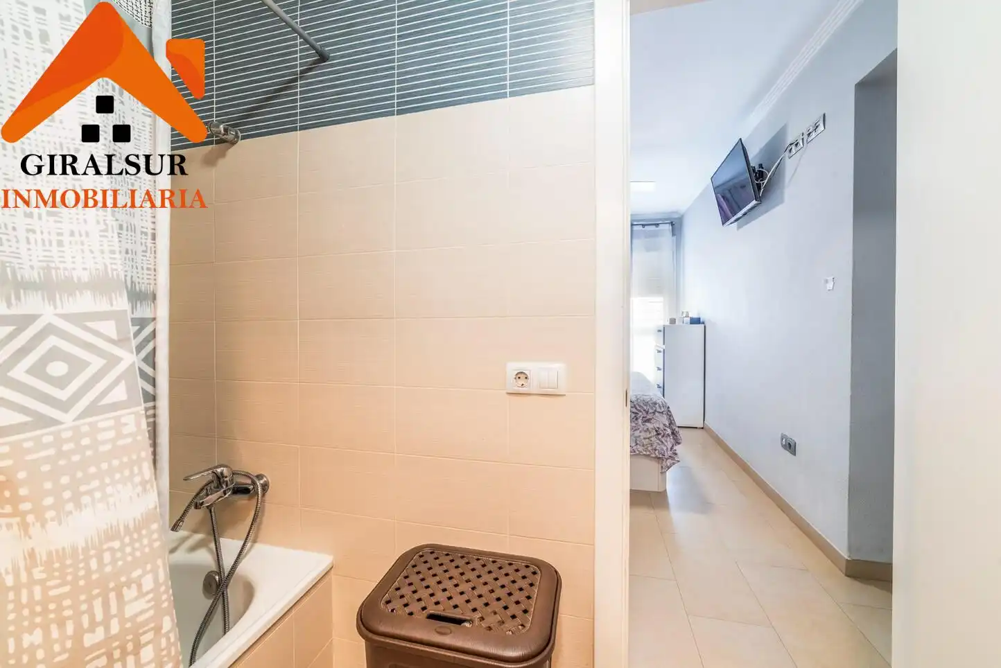 Baño de Piso en venta en Alcalá de Guadaira con Aire acondicionado y Trastero