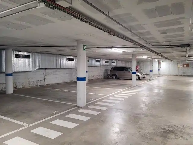 Parkplatz von Büro zur Miete in Barcelona mit Klimaanlage, Heizung und Terrasse
