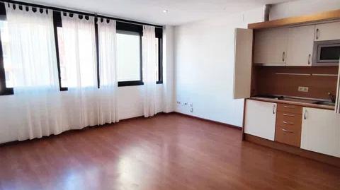 Foto 5 de Estudi de lloguer a Carrer de Barnola, El Bon Pastor, Barcelona