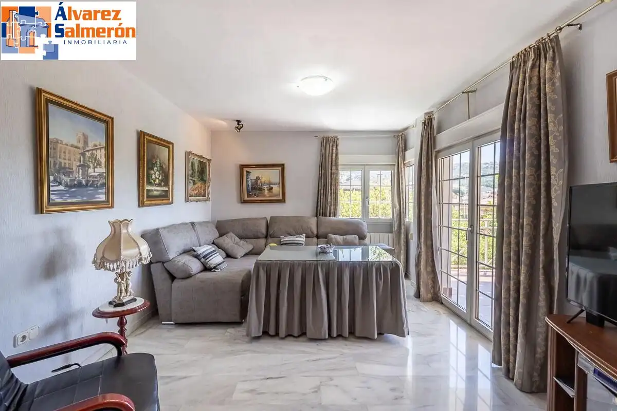 Chalet con terraza en venta en Calle ESCALERILLAS, imagen 6