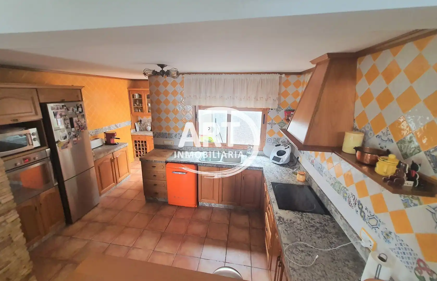 Kitchen of Houses for sale in L'Eliana  with Air Conditioner, Heating and Terrace