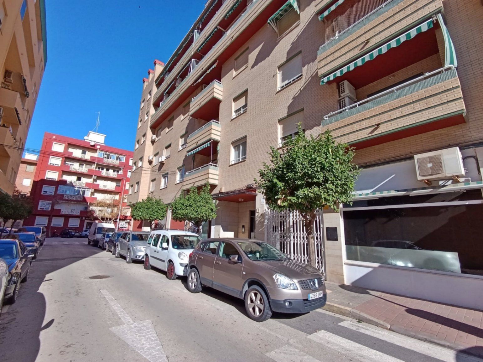Vista exterior de Local de lloguer en Dénia
