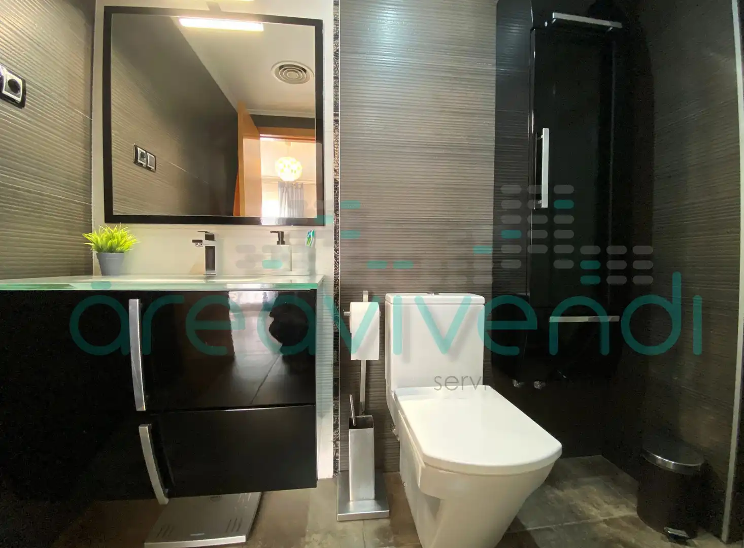 Bathroom of Duplexes for sale in Castellón de la Plana / Castelló de la Plana  with Air Conditioner, Terrace and Storage room