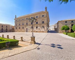 Exterior view of Flat for sale in Úbeda  with Air Conditioner and Heating