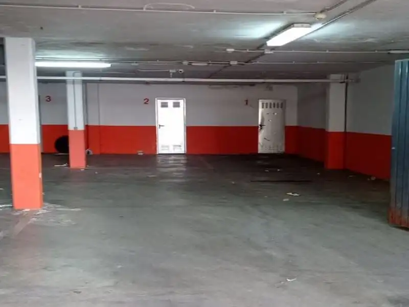 Aparcament de Garatge en venda en Almendralejo, Badajoz