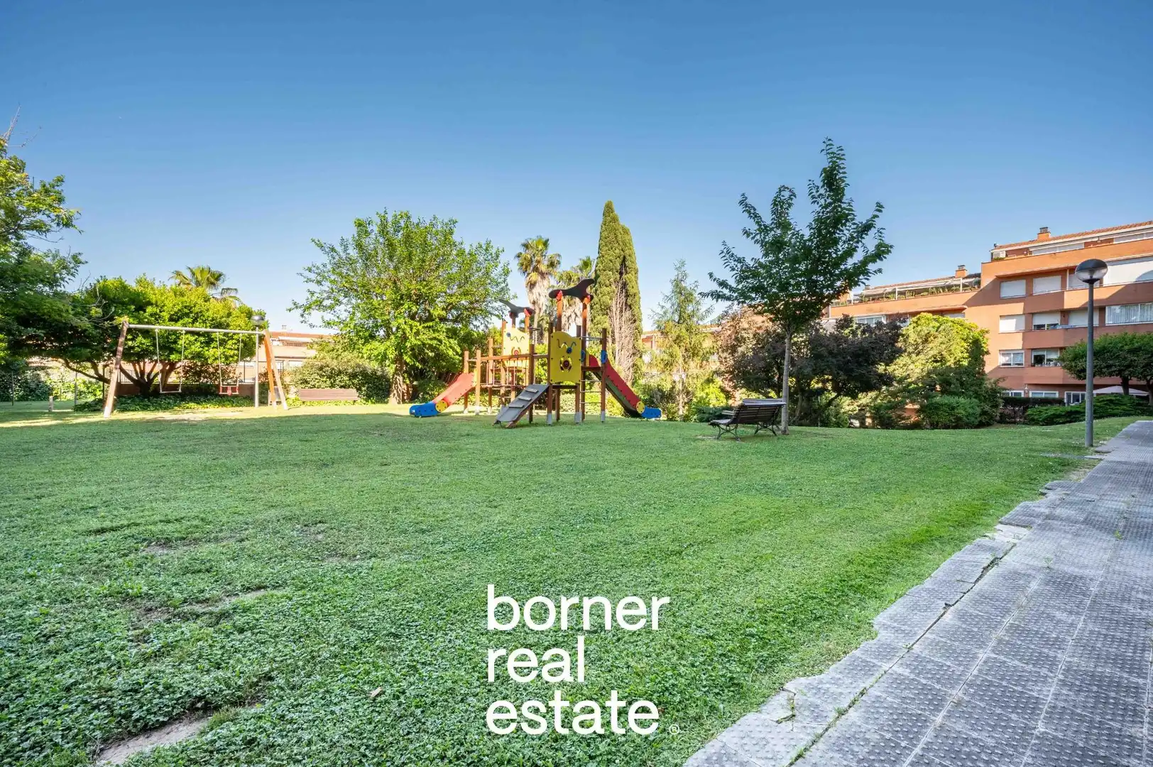 Jardí de Planta baixa en venda en Rubí amb Aire condicionat, Calefacció i Parquet