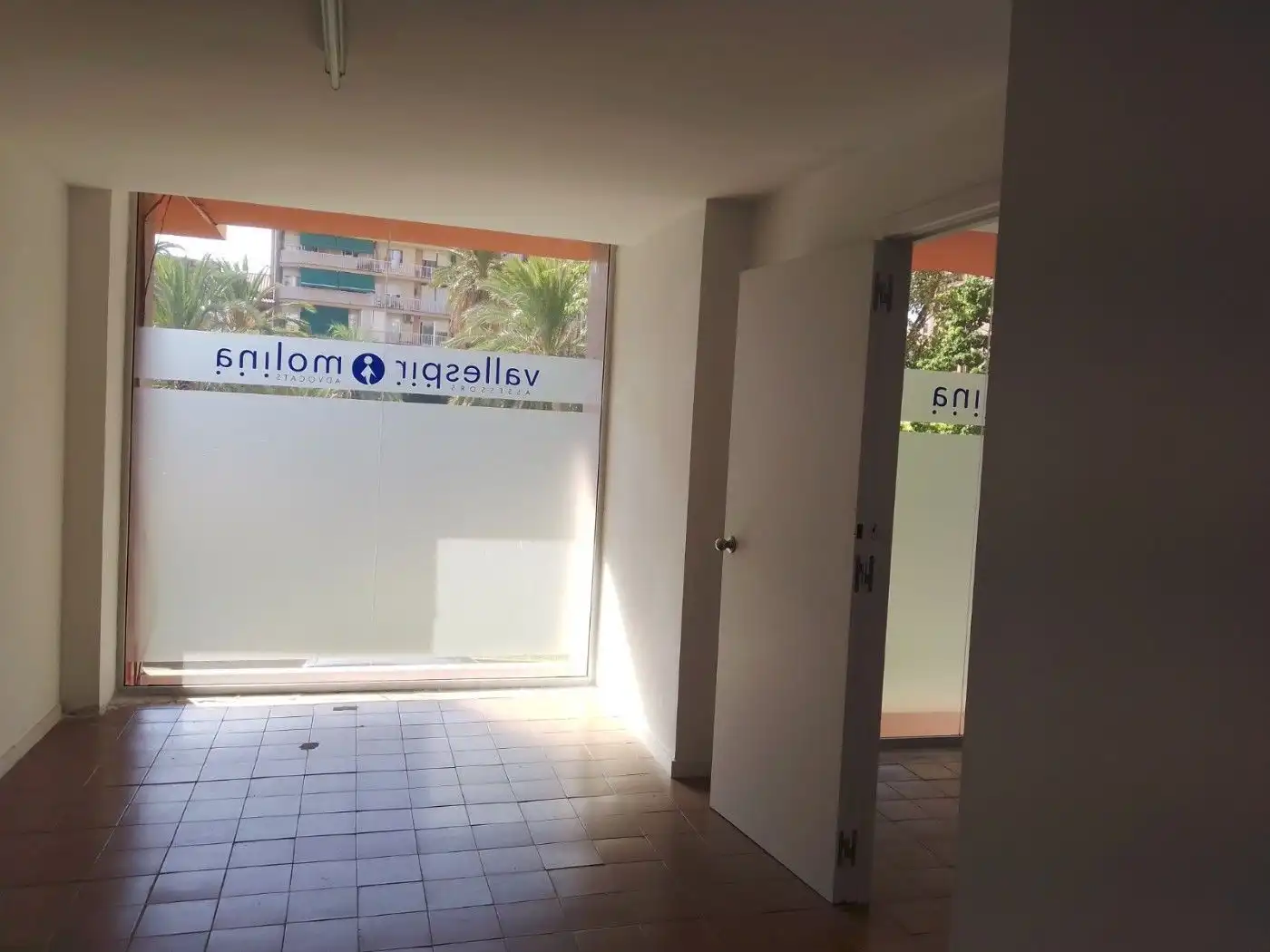 Büro zur Miete in Badalona mit Klimaanlage