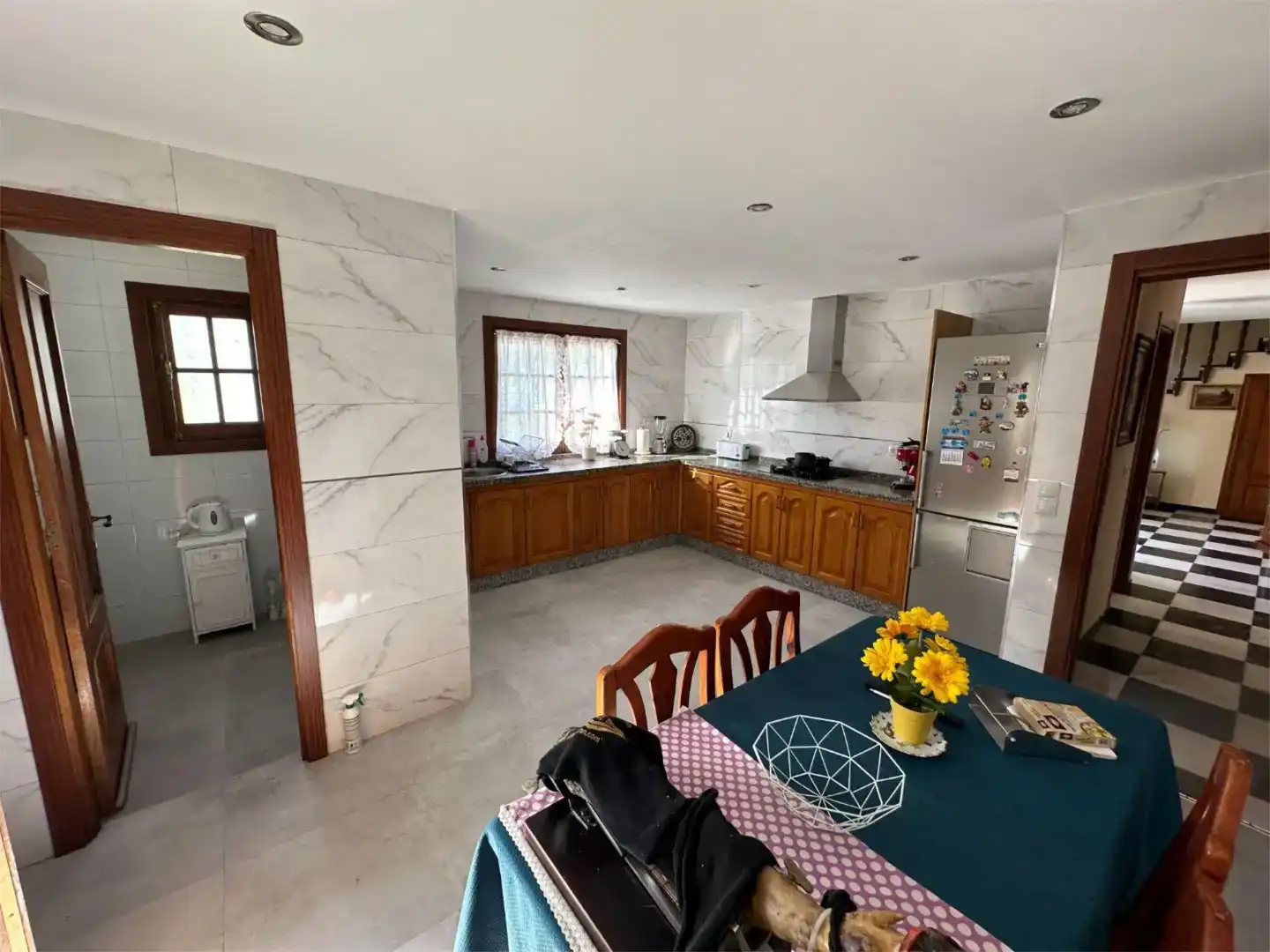 Cuina de Casa o xalet en venda en Málaga amb Jardí privat, Traster i Balcó