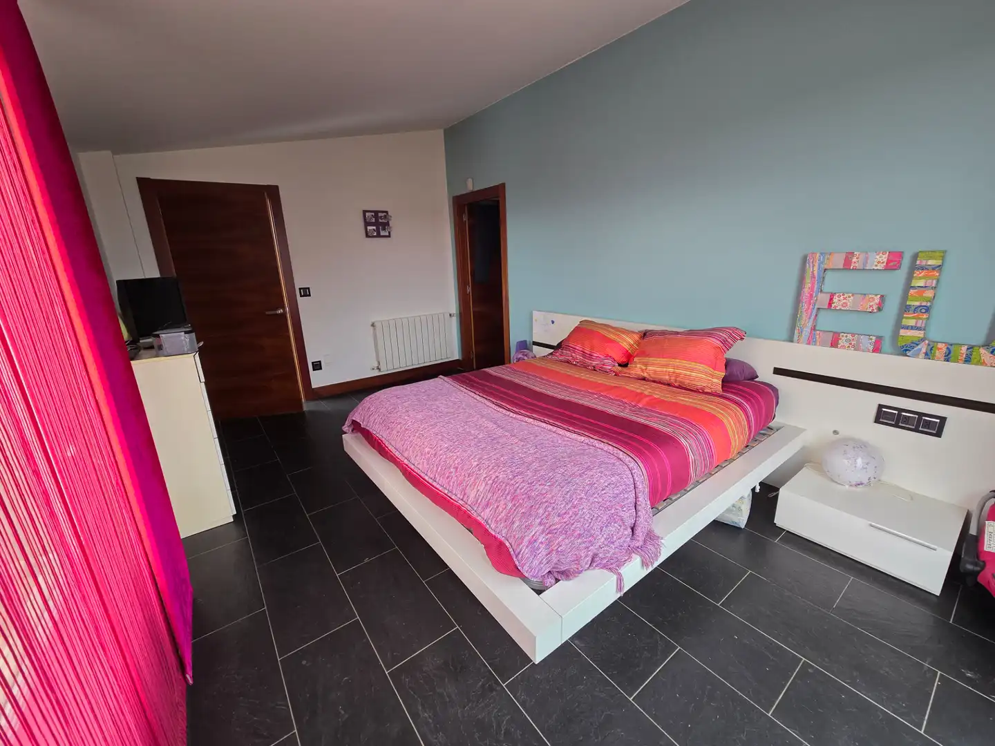 Schlafzimmer von Haus oder Chalet zum Verkauf in Bareyo mit Heizung, Privatgarten und Terrasse