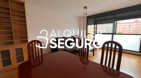 Foto 3 de Pis de lloguer a De Clara Campoamor, Dehesa Vieja - Puente Cultural, Madrid