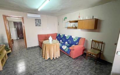 Sala d'estar de Casa o xalet en venda en Villanueva de los Infantes (Ciudad Real) amb Aire condicionat