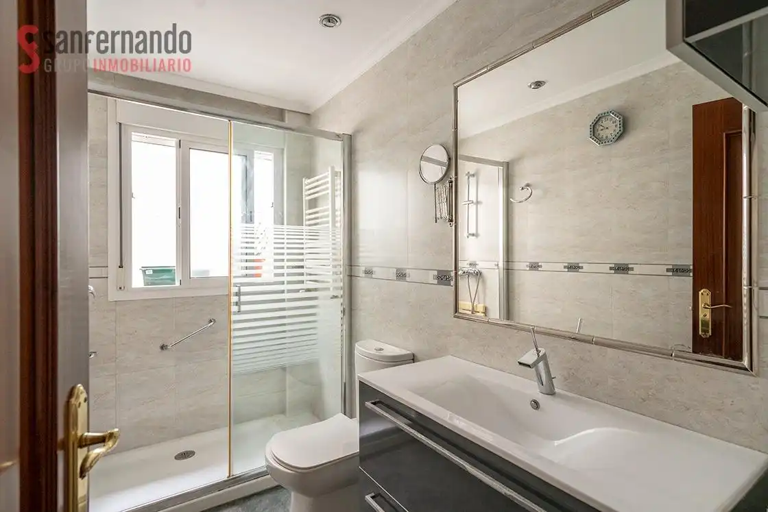 Bany de Pis en venda en Santander amb Calefacció i Parquet