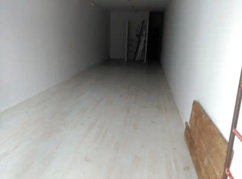 Local comercial en venta en Centro, imagen 2