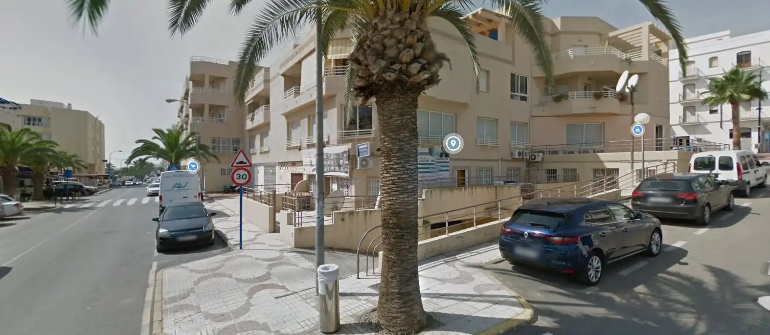 Business premises for sale in Puerto de Garrucha, imagen 2