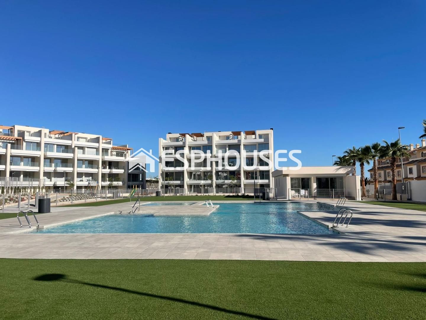 Exterior view of Attic for sale in Orihuela  with Air Conditioner, Terrace and Balcony