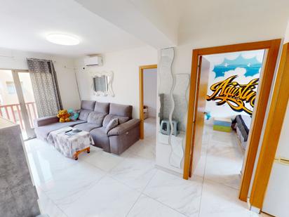 Flat for sale in Alicante / Alacant  with Air Conditioner and Balcony