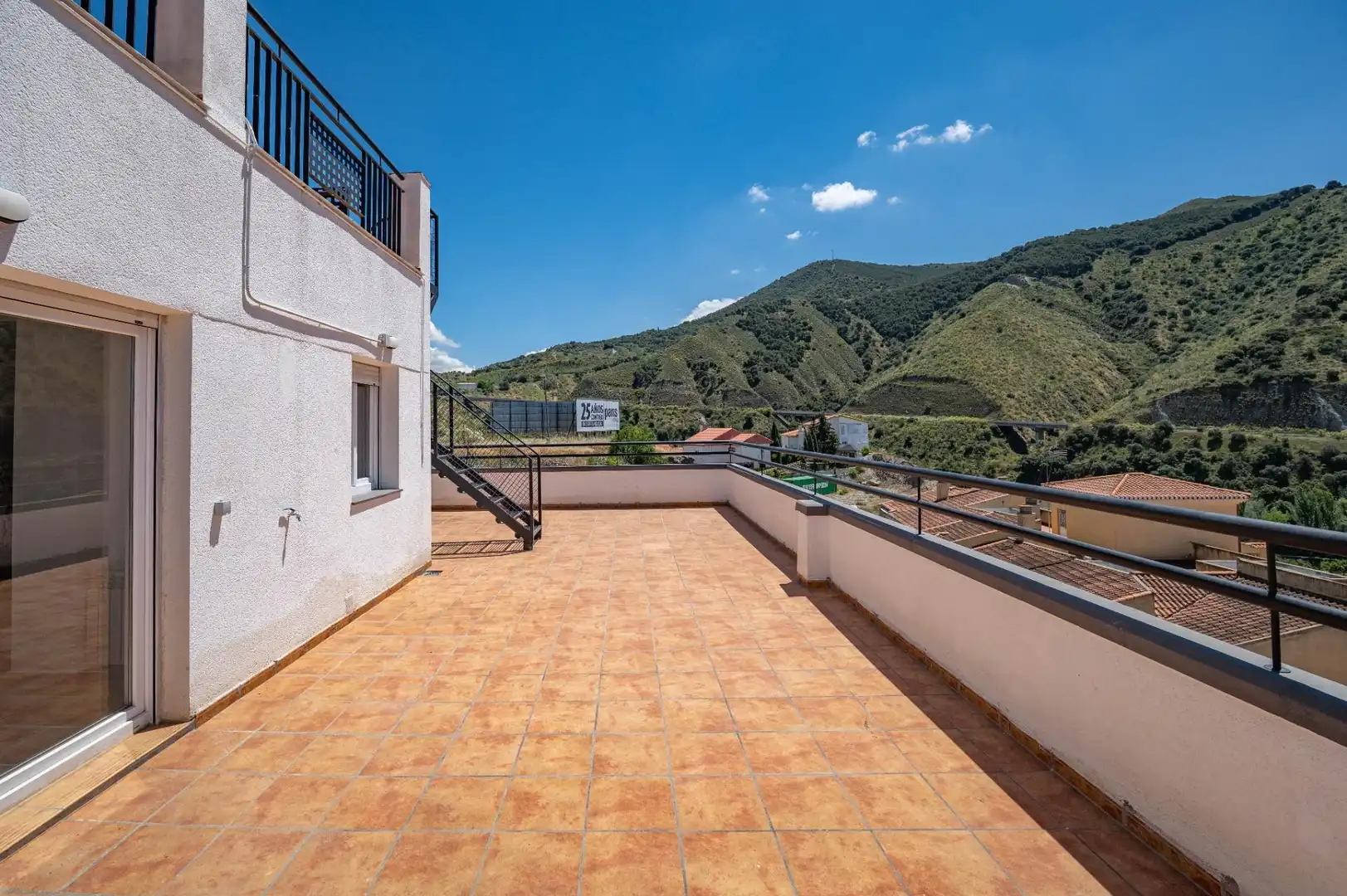 Terrassa de Pis en venda en Cenes de la Vega amb Calefacció, Balcó i Piscina comunitària