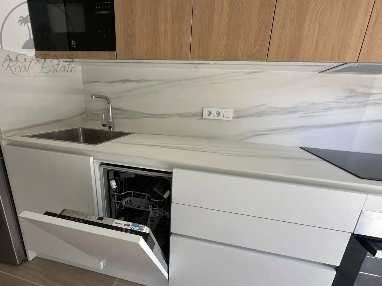 Cuina de Planta baixa en venda en Santa Cruz de Tenerife amb Aire condicionat