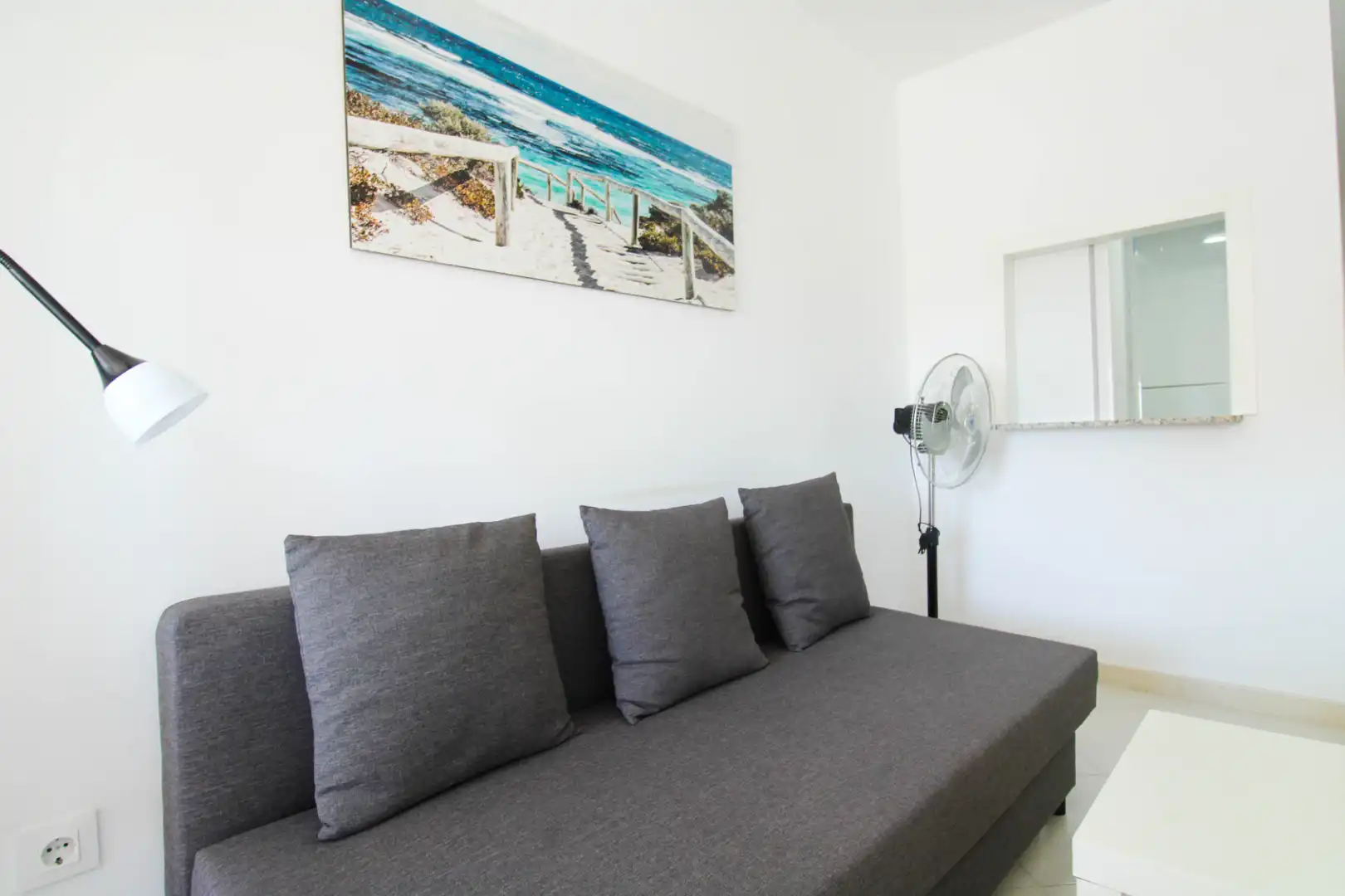 Apartamento con terraza en alquiler en Glorieta Cortadura, imagen 5