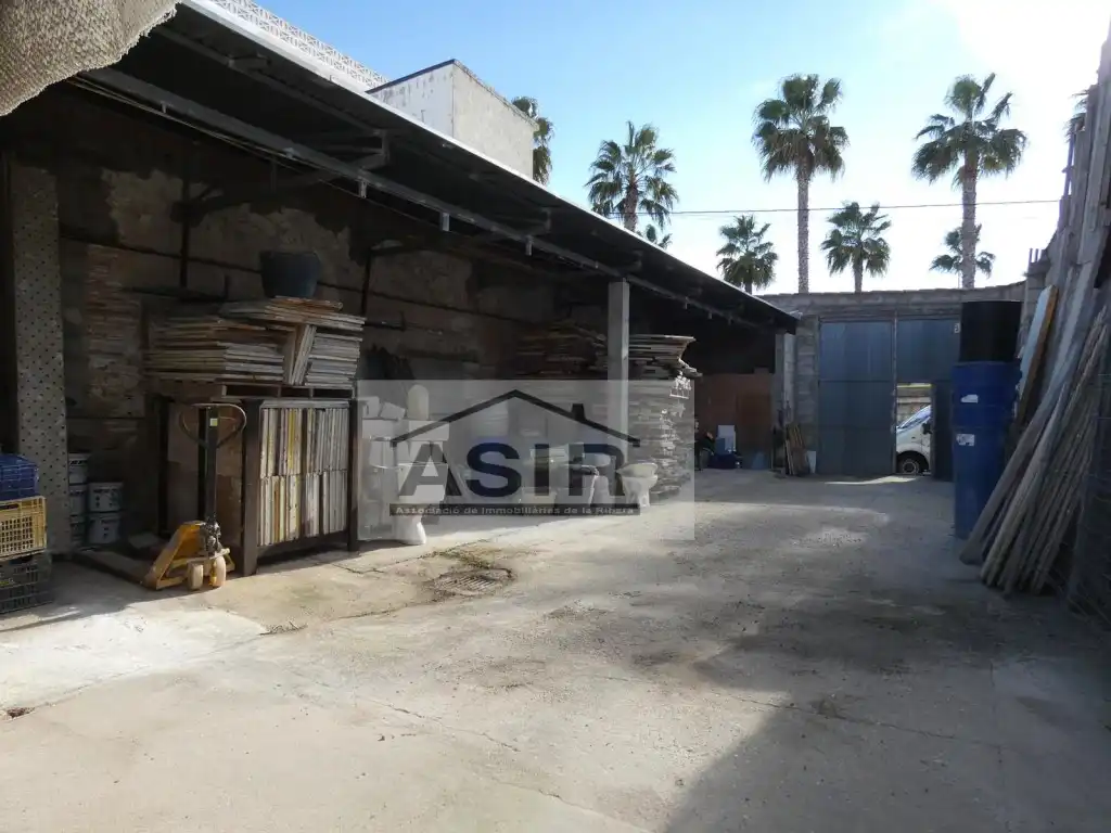 Wohnbaugrundstück zum Verkauf in Casc Urbà, imagen 7