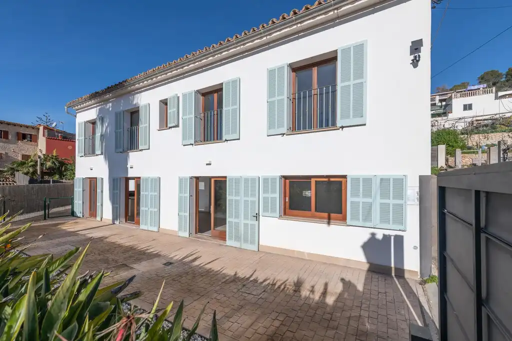 Vista exterior de Finca rústica en venta en Calvià con Aire acondicionado, Calefacción y Balcón
