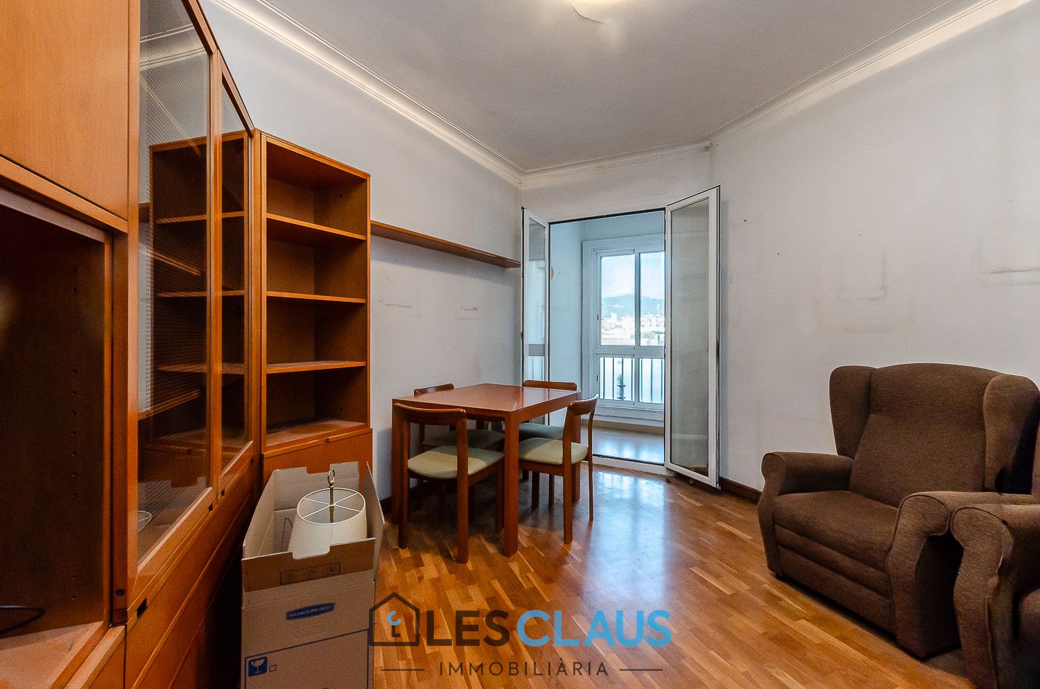Flat for sale in Plaça de Sants, Sants , Sants - Montjuïc
