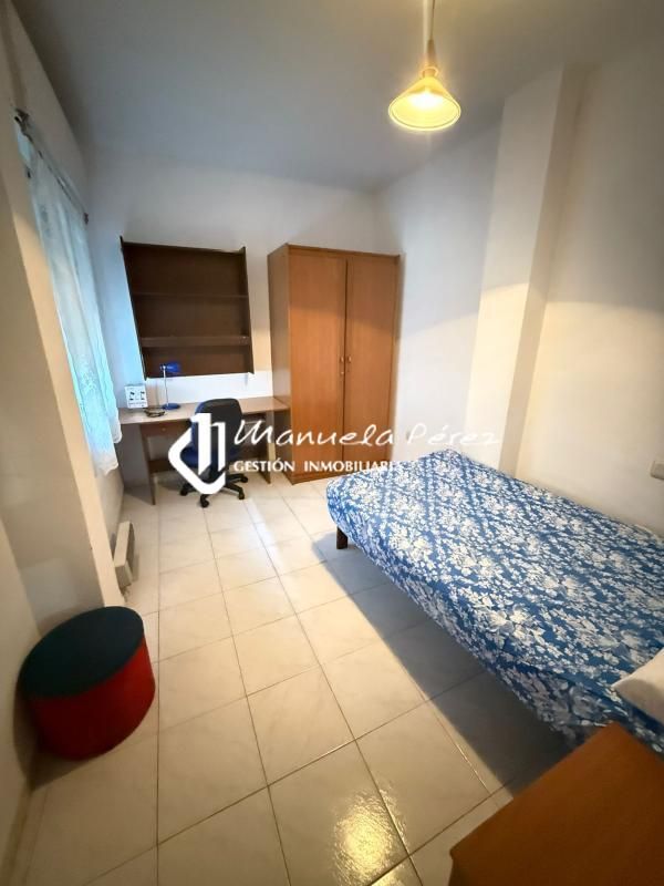 Bedroom of Flat to rent in Cáceres Capital  with Heating and Furnished