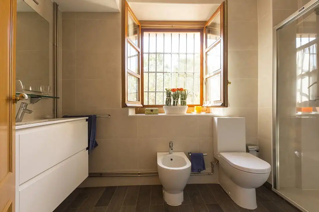 Baño de Finca rústica en venta en Reus con Terraza, Piscina y Amueblado