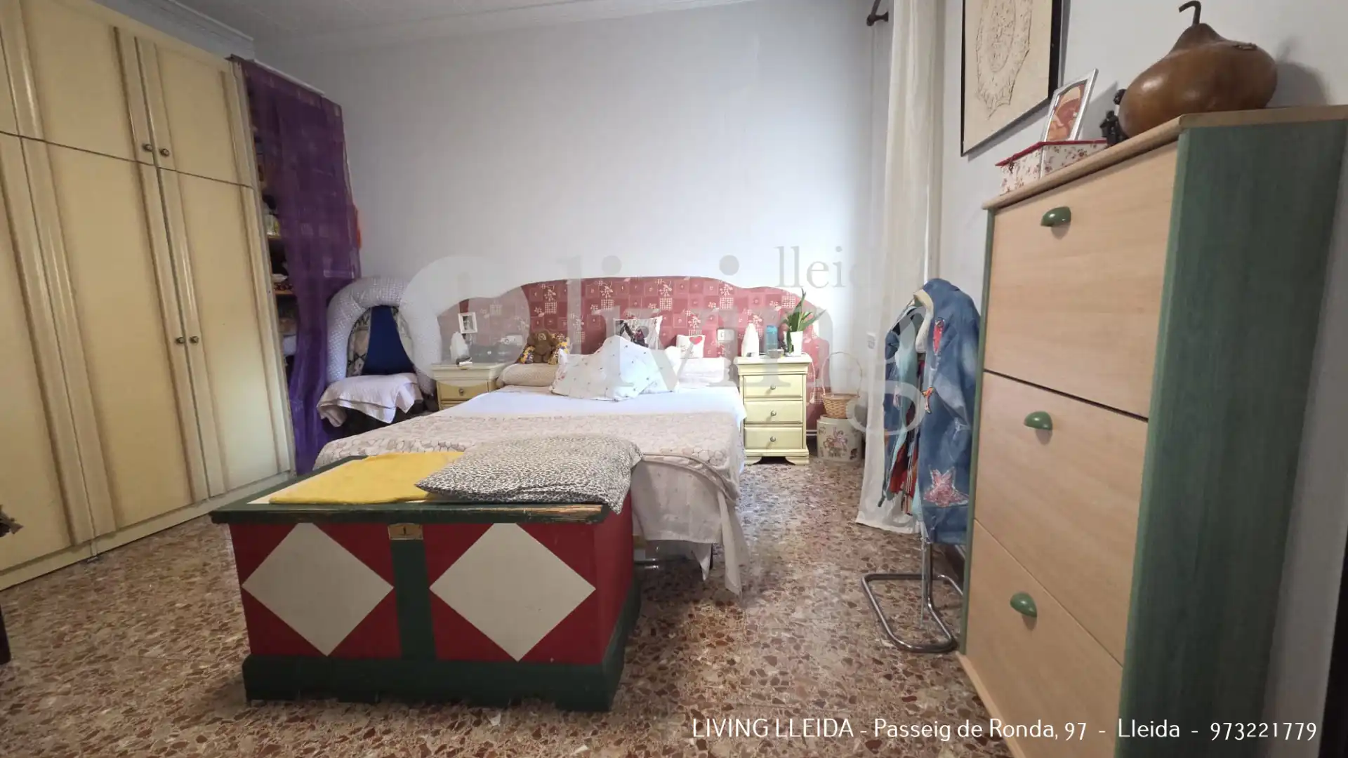 Dormitori de Pis en venda en Lleida amb Calefacció, Moblat i Balcó
