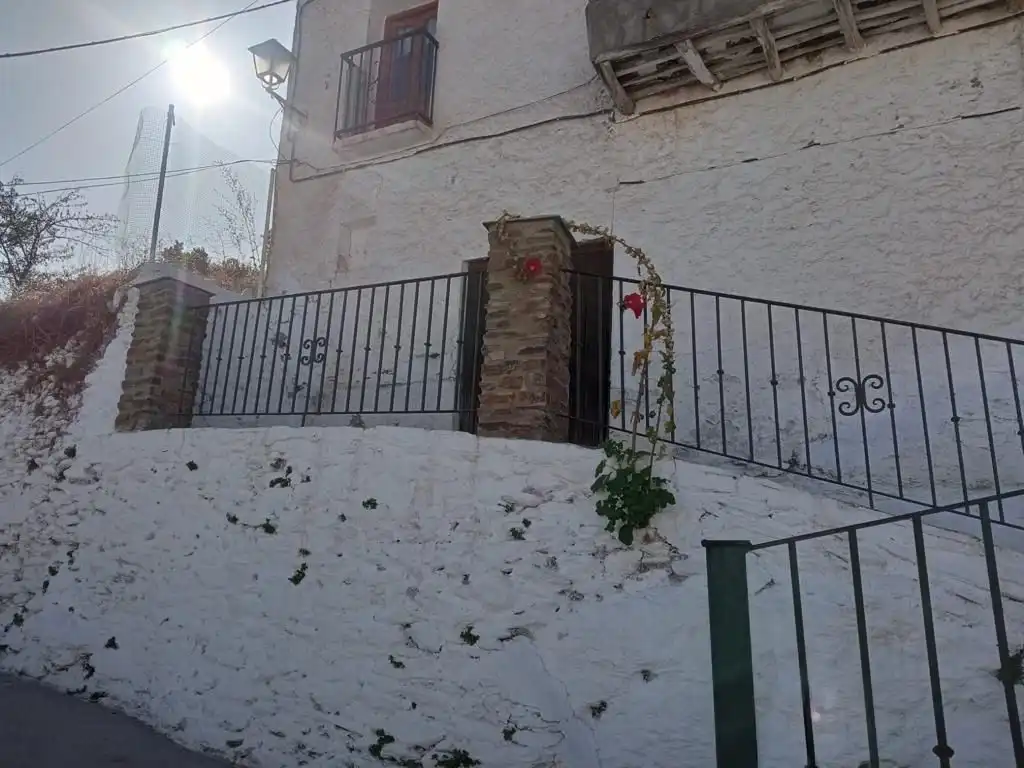 Vista exterior de Casa o xalet en venda en Pórtugos