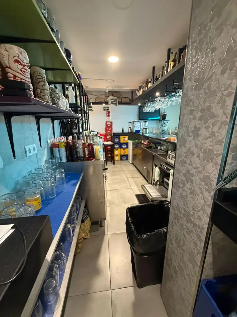 Commercial properties for rent in Coslada  with Air Conditioner