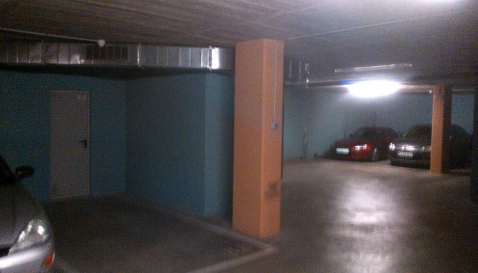 Photo 1 of Garage to rent in Carrer de la Selva de Mar, 52v, Provençals del Poblenou, Barcelona