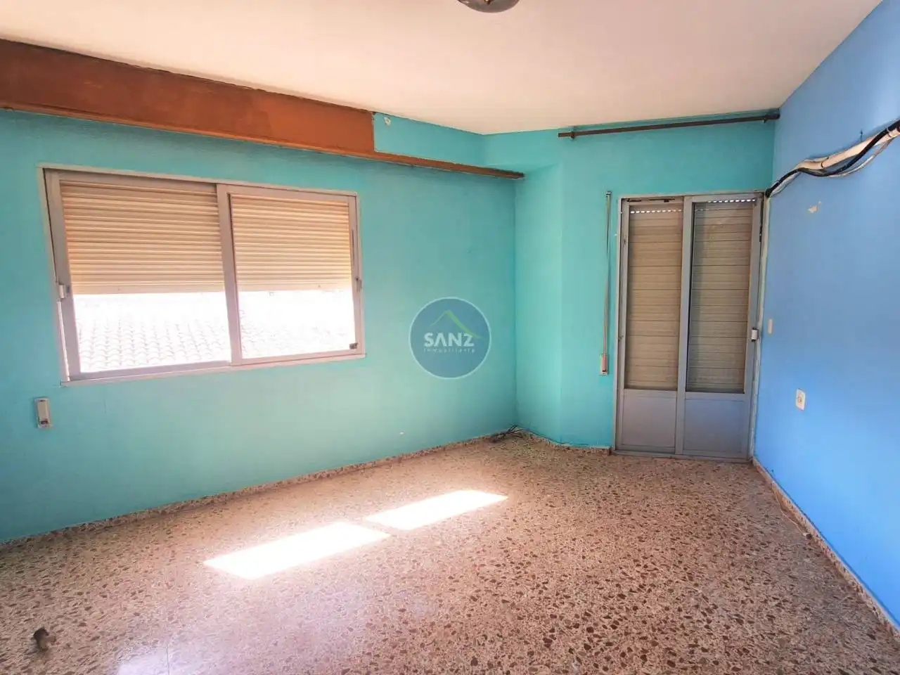 Wohnung zum Verkauf in Chella mit Balkon