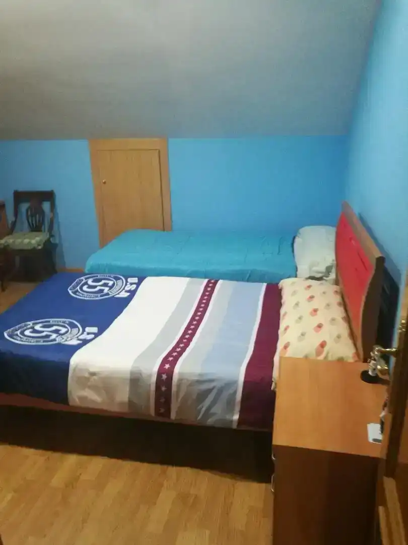 Habitación de Piso en venta en La Robla  con Jardín privado, Parquet y Trastero