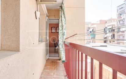 Terrassa de Pis en venda en L'Hospitalet de Llobregat amb Aire condicionat, Moblat i Balcó