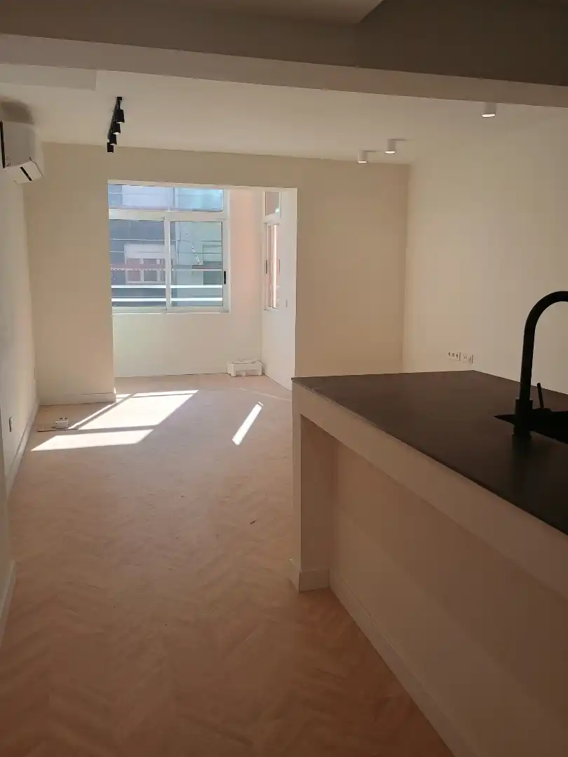 Sala d'estar de Pis en venda en Tarragona amb Aire condicionat, Calefacció i Parquet
